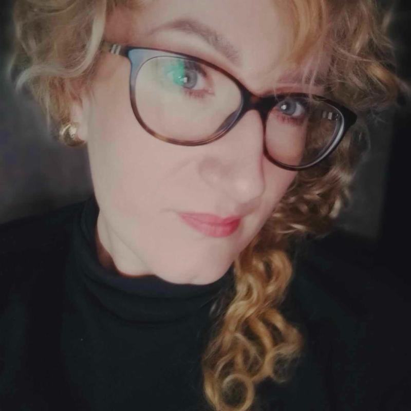 Zdjęcie mgr Karolina Rzeszowska-Świgut