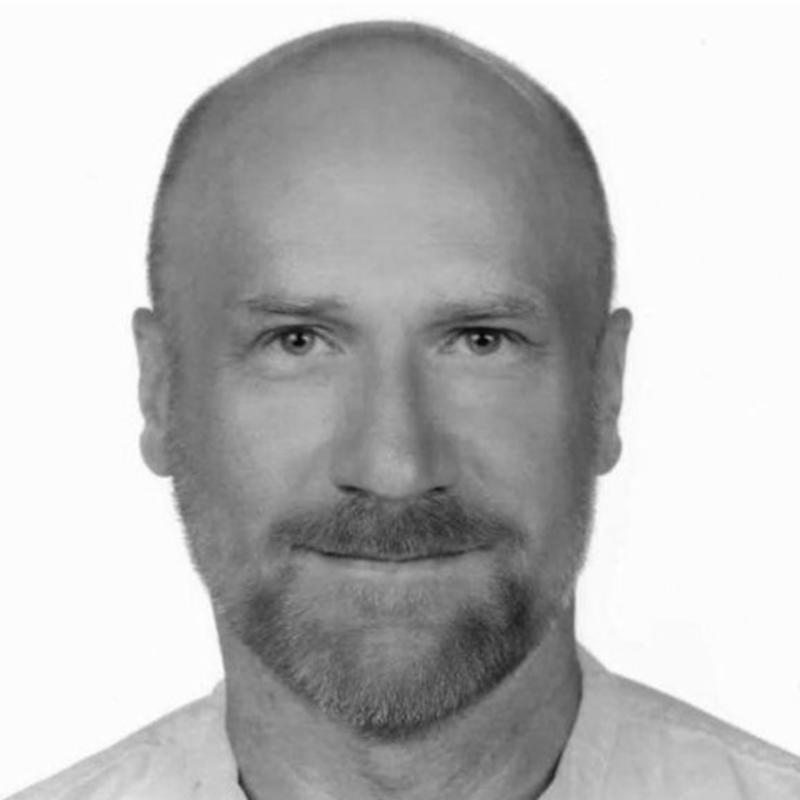 Zdjęcie mgr Dariusz Połoz